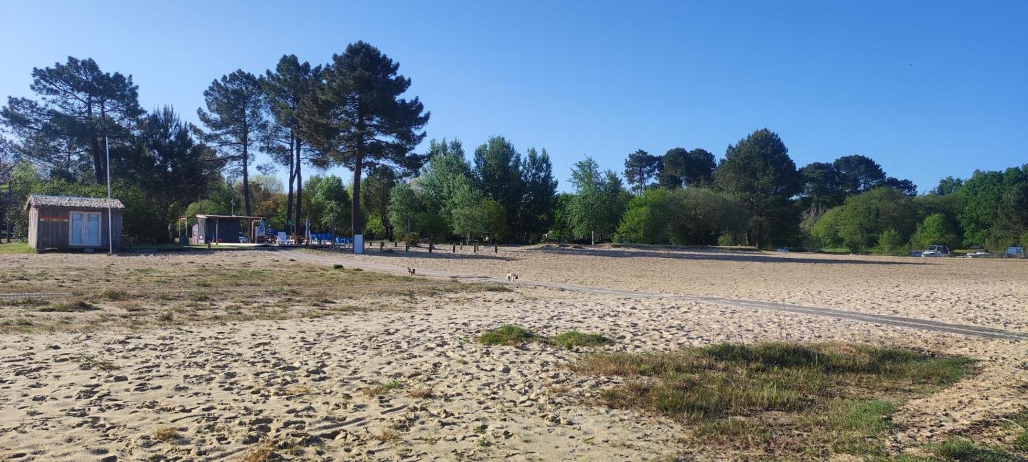 Hotel Au Bonheur Des Landes Gastes Exterior foto